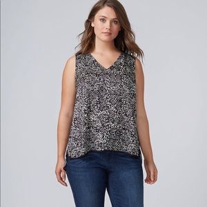 Lane Bryant V-Neck Essential Shell size20